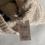 Sonoma the supercozy cowl scarf
Grey Knit Infinity Scarf New OSFA NWT Photo 4