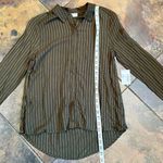 Ecru NWT  Olive Mara Shirt Side Buttons Button Down XS Photo 8
