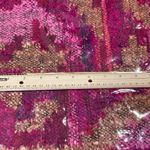 Elegant Gold Photo 5