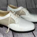 Nike  air - comfort gold shoes - cream and tan - 8.5 Photo 2