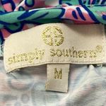 Simply Southern  Seashells Top Size Medium Photo 4