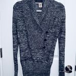 Roxy Woman’s Long Sleeve Collared Black & White Speckled Sweater Size Medium Photo 0
