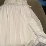 Women’s White A Photo 9