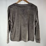 NWT House of Harlow 1960‎ Pullover Velour Sleep Shirt in Taupe Size Small Gray Photo 3