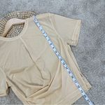 Lululemon Women’s Lightweight Mesh Reversible Yoga T-Shirt in Prosecco Size 0 Photo 13