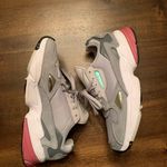 Adidas  Falcon Sneakers Shoes Gray Women’s 6.5 Photo 0