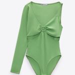 ZARA Cut Out Asymmetric Green Circle Ring Low Cut One Shoulder Bodysuit Green Photo 3