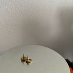 Vintage Avon Gold Wreath Stud Earrings Holiday Christmas Bow Pierced Photo 3