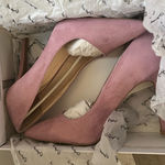 Elegant lavender Suede Women's Heels Pink Size 8 Photo 0