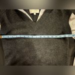 Brochu Walker  Grey Cashmere Blend Sweater With White Collared Shirt XS Photo 9