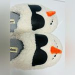 Dearfoams  Cozy Comfort Unisex Critter Scuff Slippers women’s 9-10 men’s 7-8 Photo 6