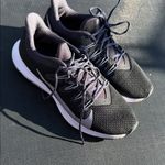 Nike Women’s Black and Grayish/slight Purplish Athletic Running shoes Size 8 Photo 6