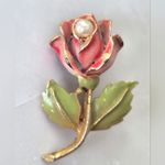 Vintage Red Rose Faux Pearl Gold Tone Brooch Pin Costume Jewelry Photo 1