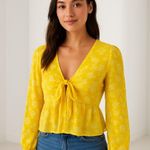 Abercrombie & Fitch  Yellow Floral Sheer Tie Front Blouse – Size S Photo 0