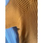 The North Face  chabot crew waffle long sleeve mustard size small Photo 2