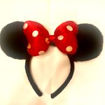 Disney Minnie Mouse Ears Red Polka Dot Bow Headband. Photo 0