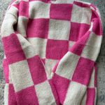 Pink Lily Sweater Photo 2