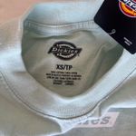 Dickies 2  Women's Logo Short Sleeve Graphic boxy Tee nwt Photo 3