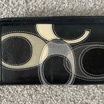 Coach  Leather Wallet Black Photo 0