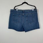 Banana Republic NWT  Woman's Sz 35‎ Medium Washed Mid Rise Denim Shorts Photo 6