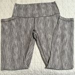 Lululemon Wunder Under High-Rise 7/8 Tight *Full-On Luxtreme 25"
Arrow Jacquard Photo 3