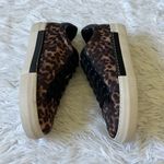 Vince Camuto Women’s brown leopard SENILE OXFORD SNEAKER size 8.5 M Photo 7