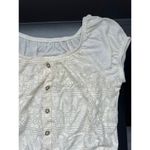 None White lace floral short blouse with puffy sleeves Photo 3