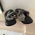 Sanuk Yoga Mat Sling Women's Flip Flops Gray/White Striped Sandals Photo 4