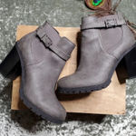 Circus by Sam Edelman  Deacon Boots Photo 0