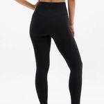 Athleta  Mint Salutation Stash High Rise 7/8 Legging in size XS Photo 2