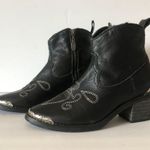 Spell and The Gypsy Cactus Rose Black Leather Detail Women Ankle Boots Size 7 Photo 3