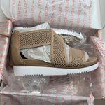 Easy Spirit Women's Wander Lightweight Strappy Wide Width Sandals- Size 6.5W Photo 10