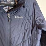 Columbia  navy blue Omni Heat winter coat Photo 1
