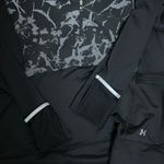 Under Armour  Outrun the Cold Hooded 1/2 Zip Photo 3