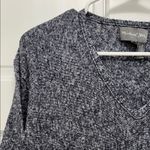 Michael Stars  Navy & White Heathered Lightweight V Neck Sweater - Size Small Photo 1