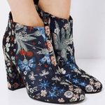 Sam Edelman Cambell Floral Brocade Jacquard Embroidered Boots - size 8.5 Photo 0