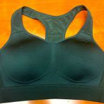 Gymshark Lightweight High Support Sports Bra β Size S β Forest Green Photo 0