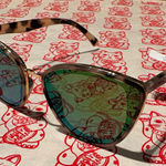 Franchescas sunglasses NWT Green Photo 0