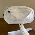 Vuori  Hip Pack Bag white Photo 5