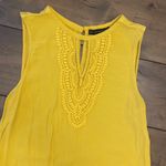 Grace Elements ‎ yellow sleeveless blouse embroidered yellow thread size S breeze Photo 1
