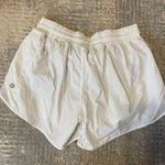 Lululemon Hotty Hot Shorts 6 4” Photo 1
