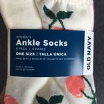 Old Navy  Set/6 Women’s Fruit Theme Variety Ankle Socks, One Size Photo 2