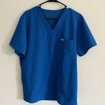 FIGS  Technical Collection Scrub Top V-Neck Short Sleeve Blue Size M‎ Photo 0
