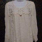 Fig & Flower Lace Cream Color Top White Photo 0