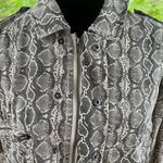 BLANK NYC Women's Lightweight Snake Print Cropped Jacket Grey Size S Photo 6
