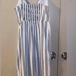 Forever 21  Contemporary Spaghetti Strap V-neck Midi Dress - size small Photo 1