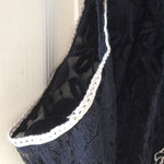 FINAL MARKDOWN Ladies’ HeartSoul Appliqué & Lace Top (M) Black Size M Photo 4