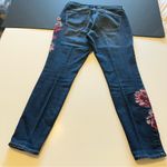 Nine West Gramercy Skinny floral embroidery bohemian Jeans, stretchy, size 8 Photo 7