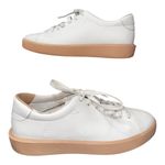 Everlane EUC  ReLeather White Leather Unisex Sneakers with Gum Sole - F8.5/M6.5 Photo 0