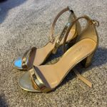 gold heels Size 8 Photo 2